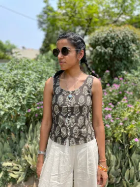 Badi Elaichi Ajrakh Short Top