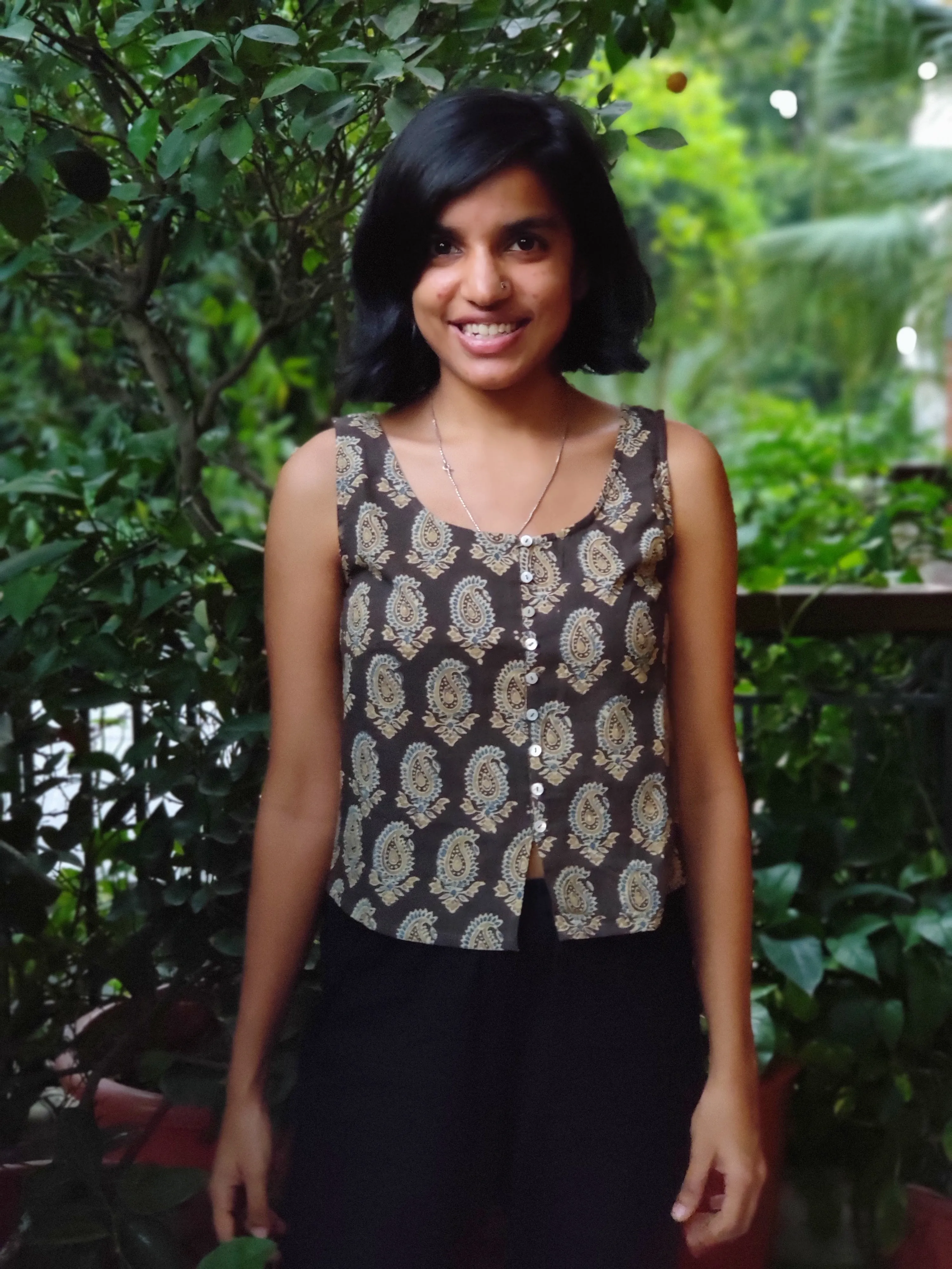 Badi Elaichi Ajrakh Short Top