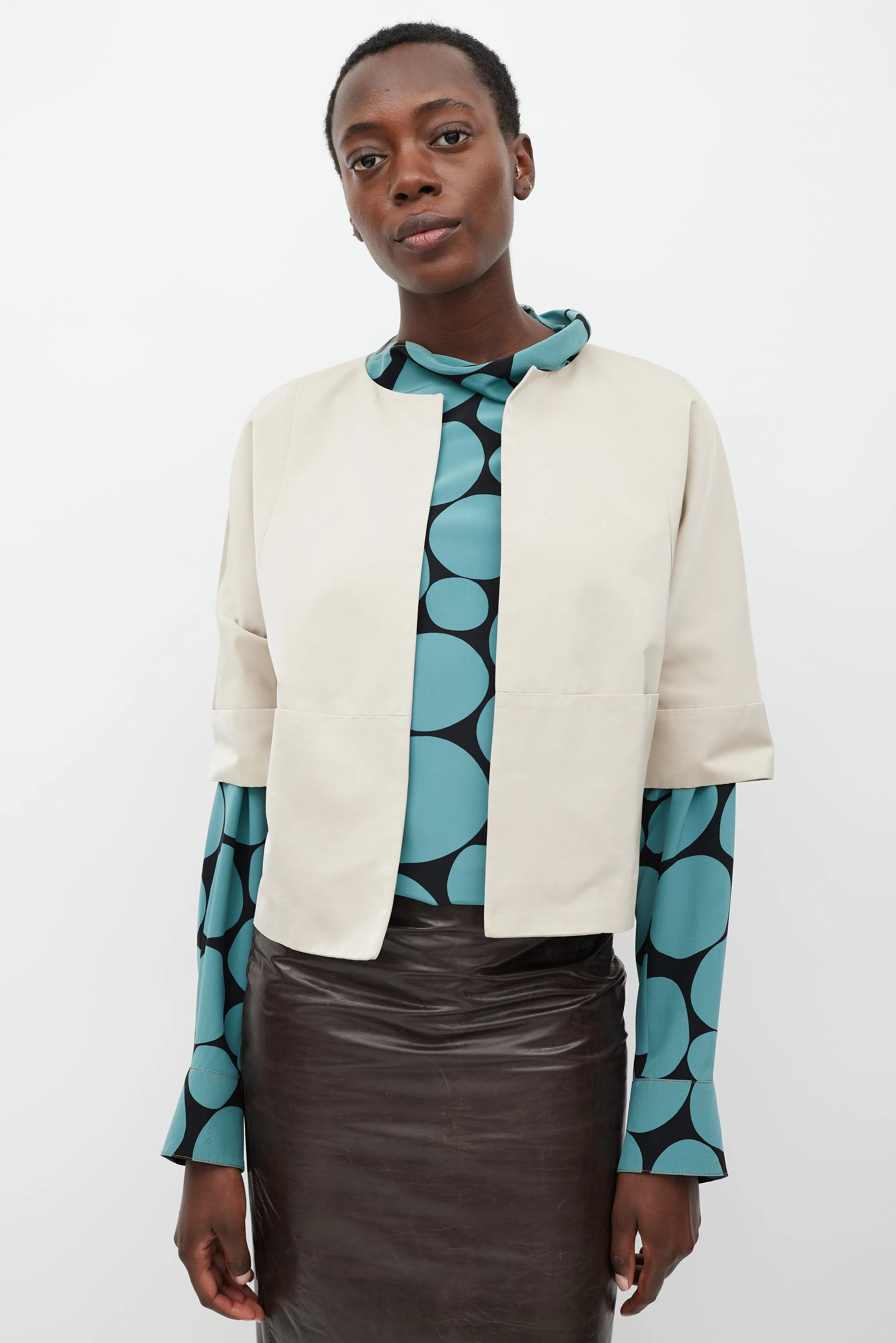 Beige Open Cropped Blazer