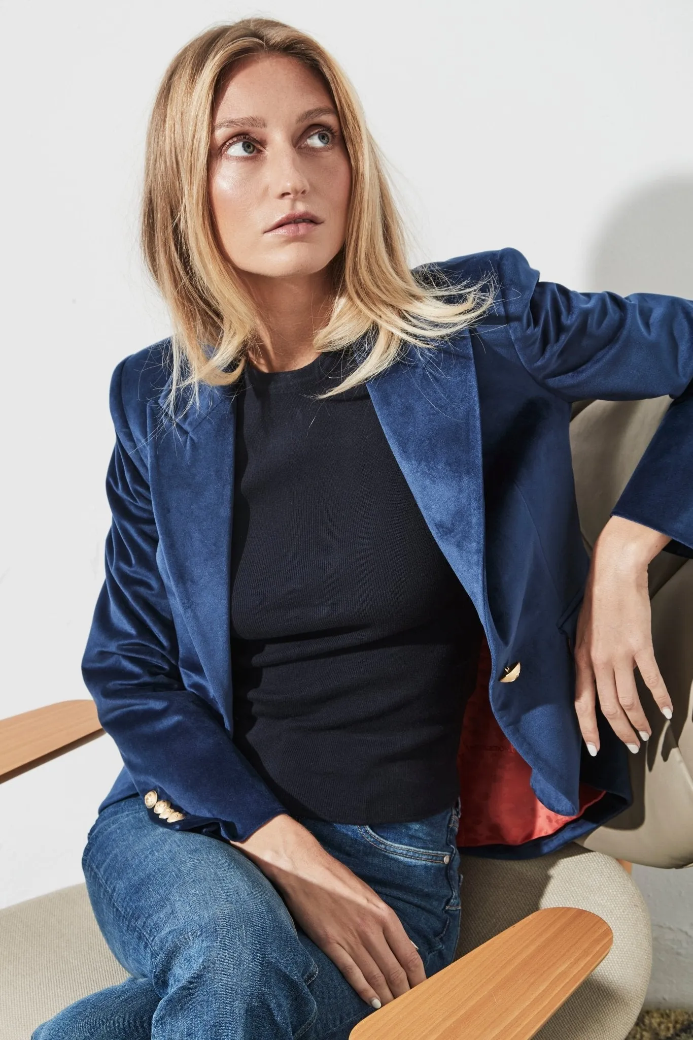 BLAZER TERCIOPELO MARINO HAYLEE