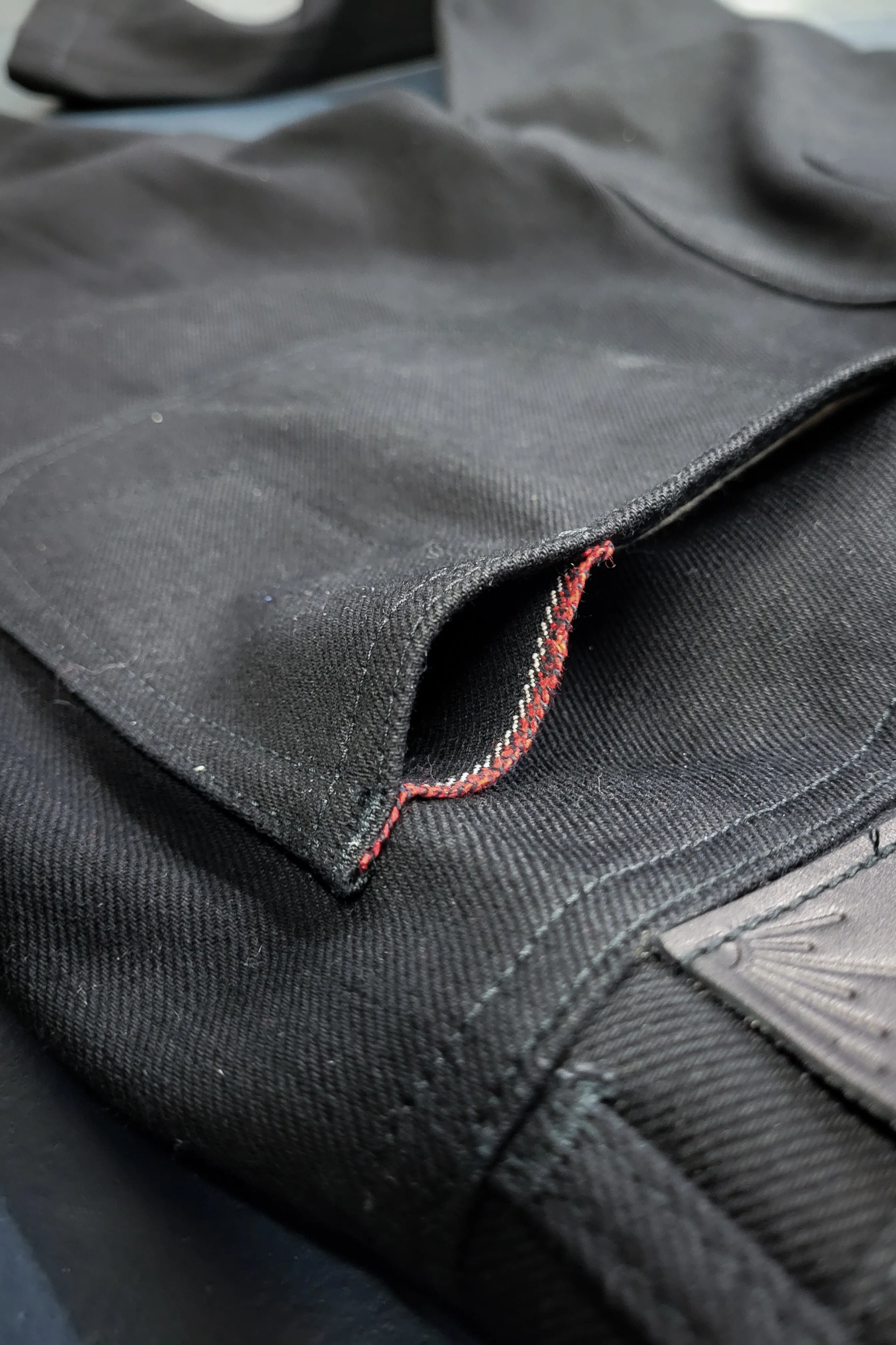 Casual Denim Pants - 13.5oz. Vidalia Mills Black Selvedge Denim Size Exchange - 30 x 34