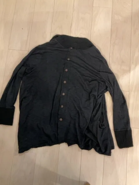 {{ClientCode}} BLACK VIGORELLA BUTTON BACK CARDIGAN, M/L