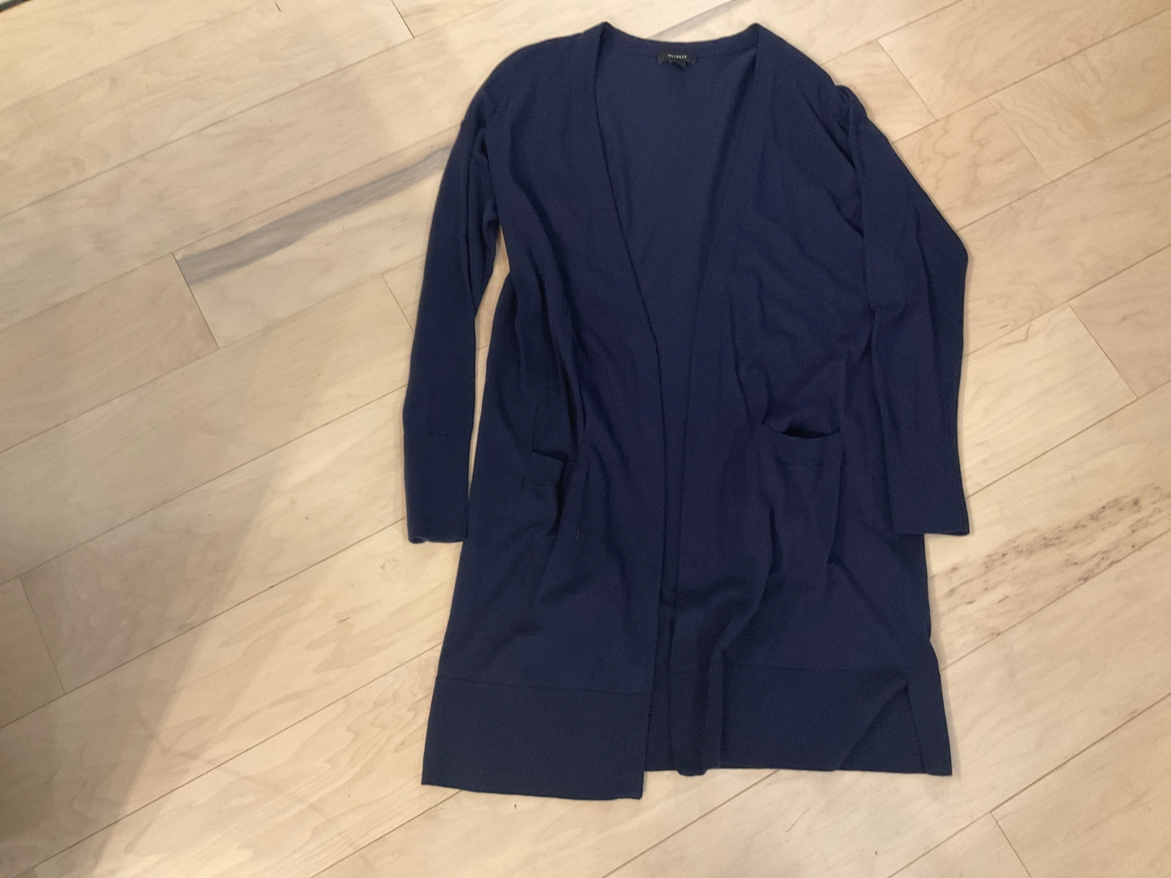 {{ClientCode}} BLUE HALOGEN CARDIGAN, M