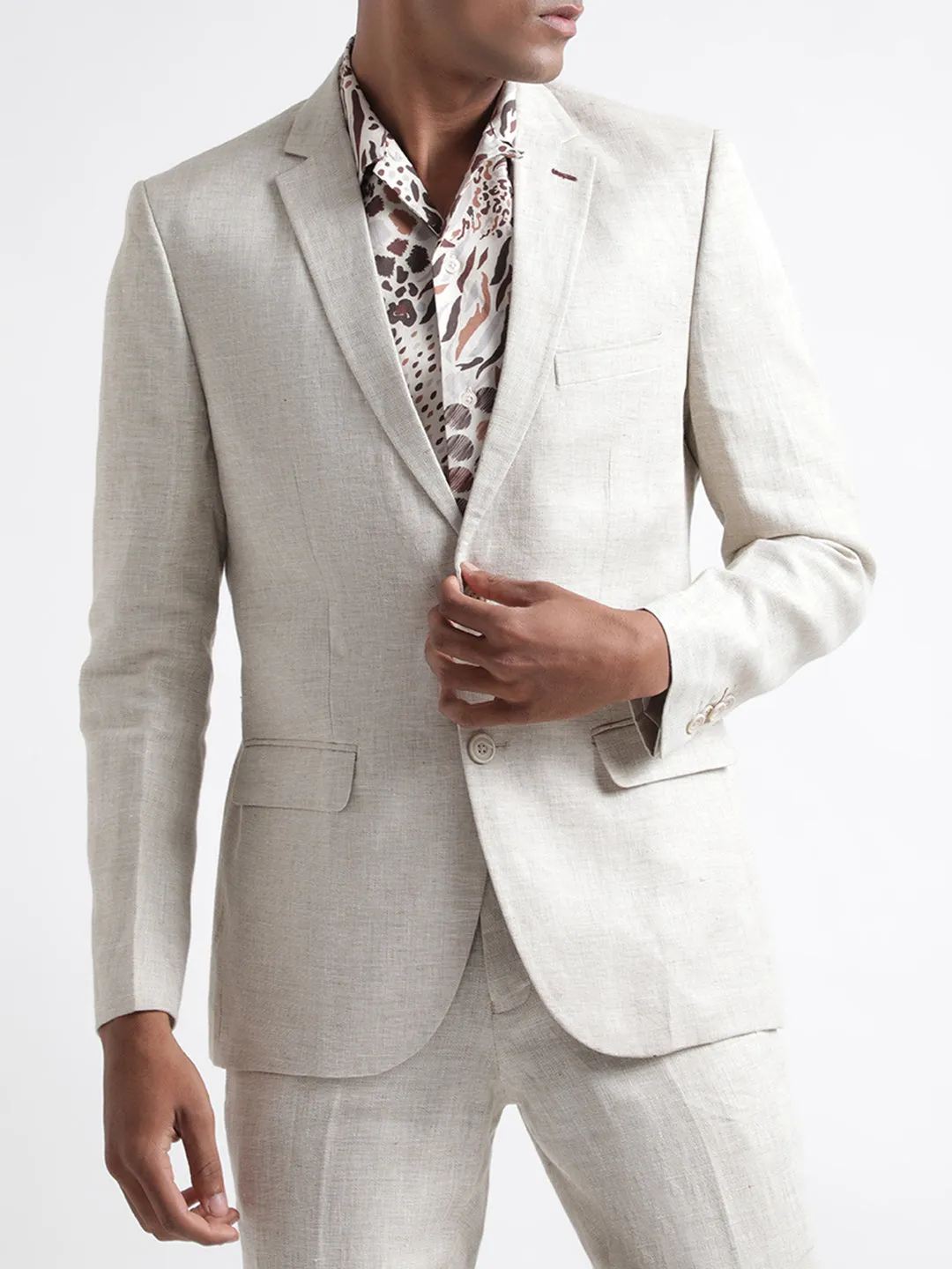 Iconic Men Beige Solid Notch Collar Blazer