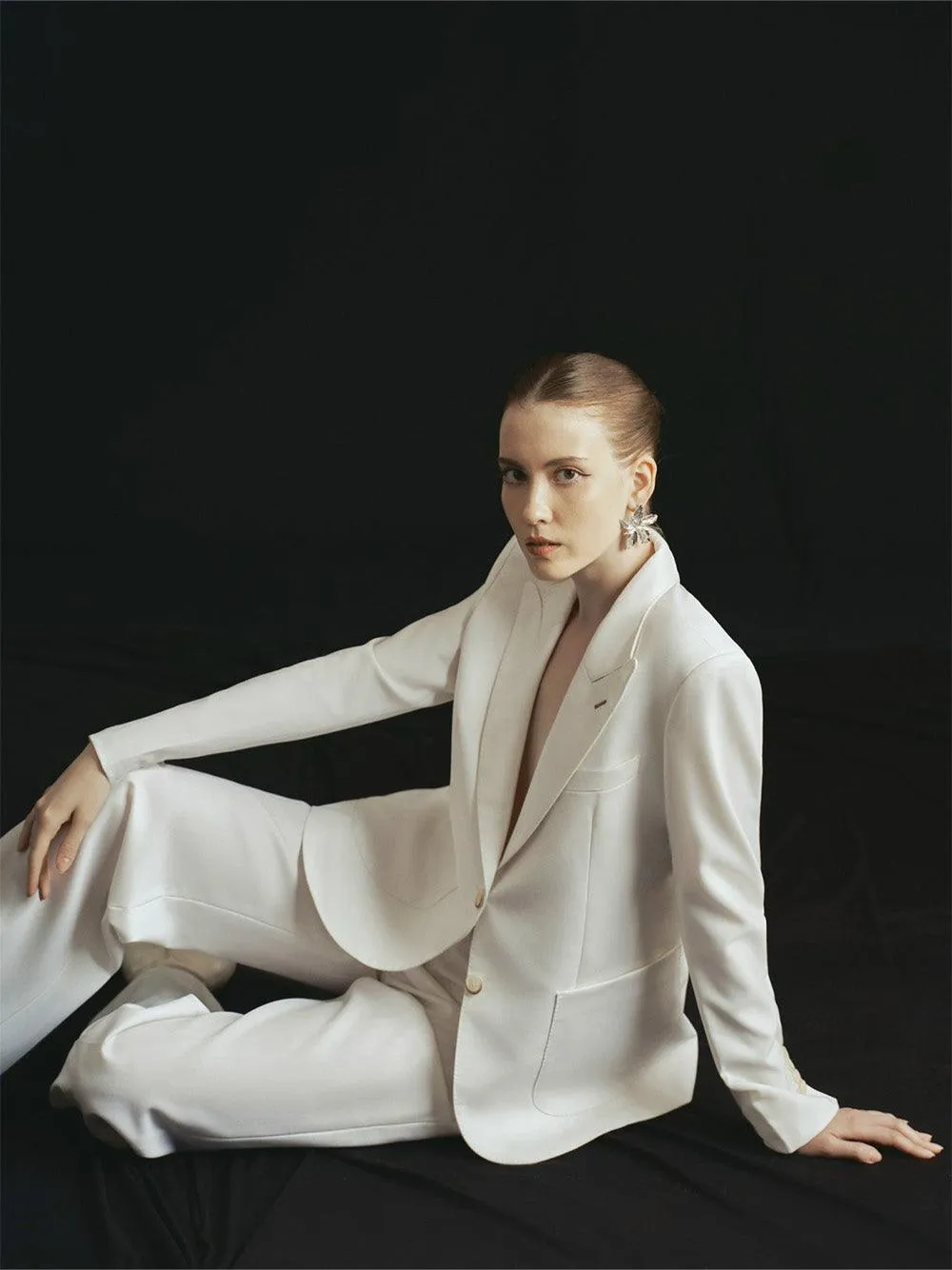 Jasmine Straight Patch Pocket Poly Wool Blazer