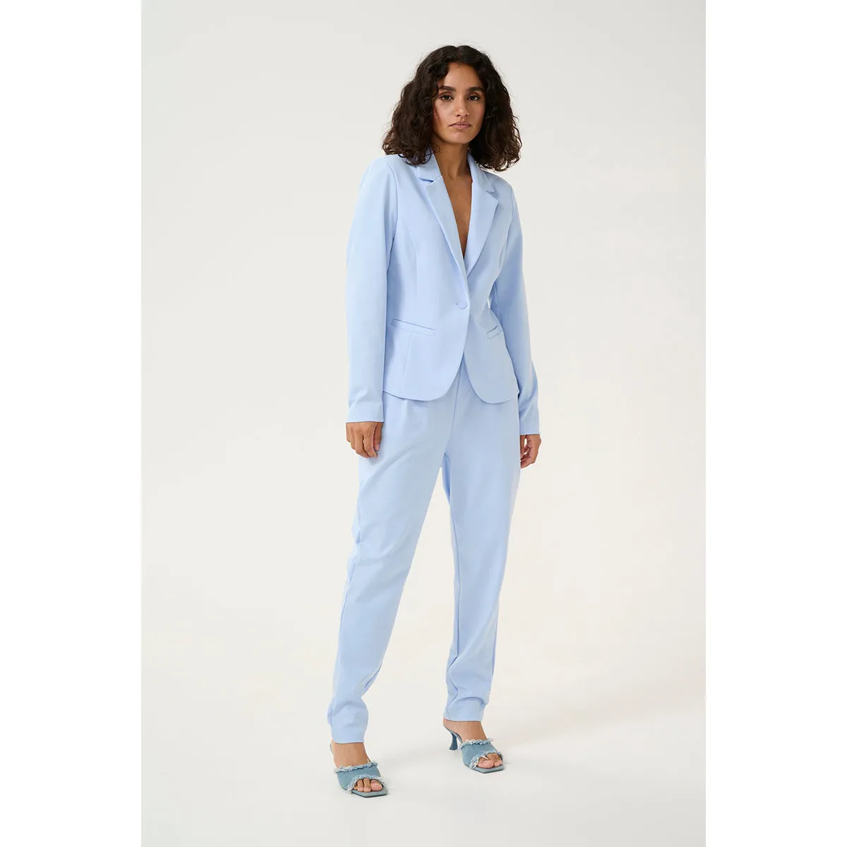 Jenny blazer windsurfer