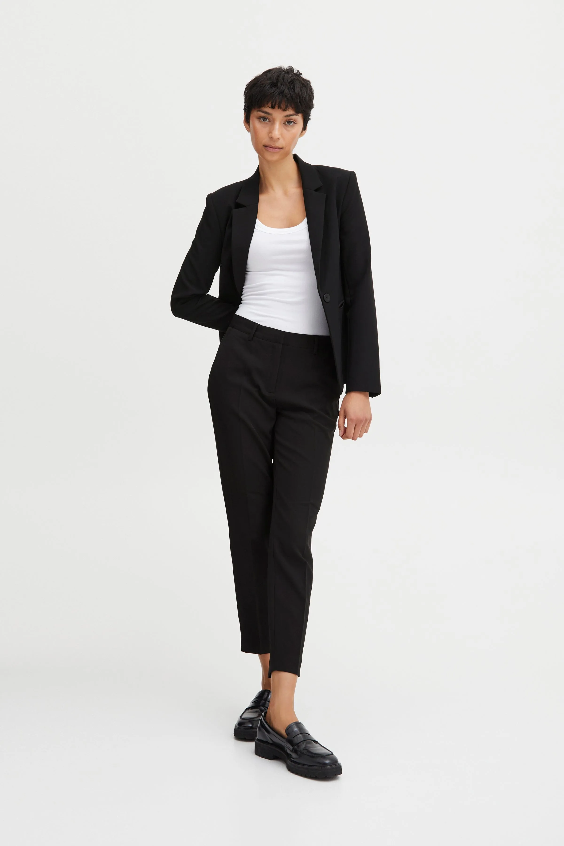 Lexi Blazer in Black