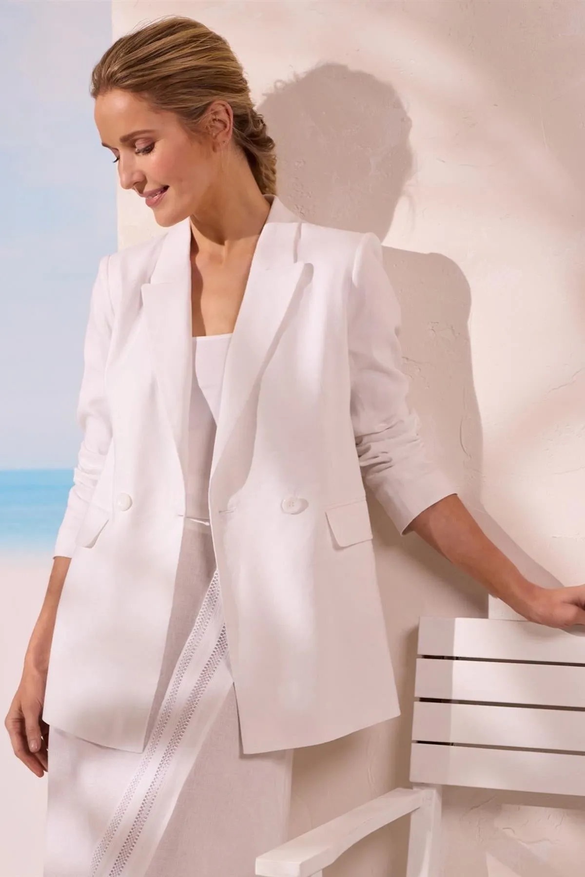 Linen Double-Breasted Blazer