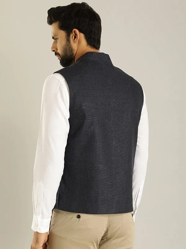 Men Sleeveless Solid Casual Blazer