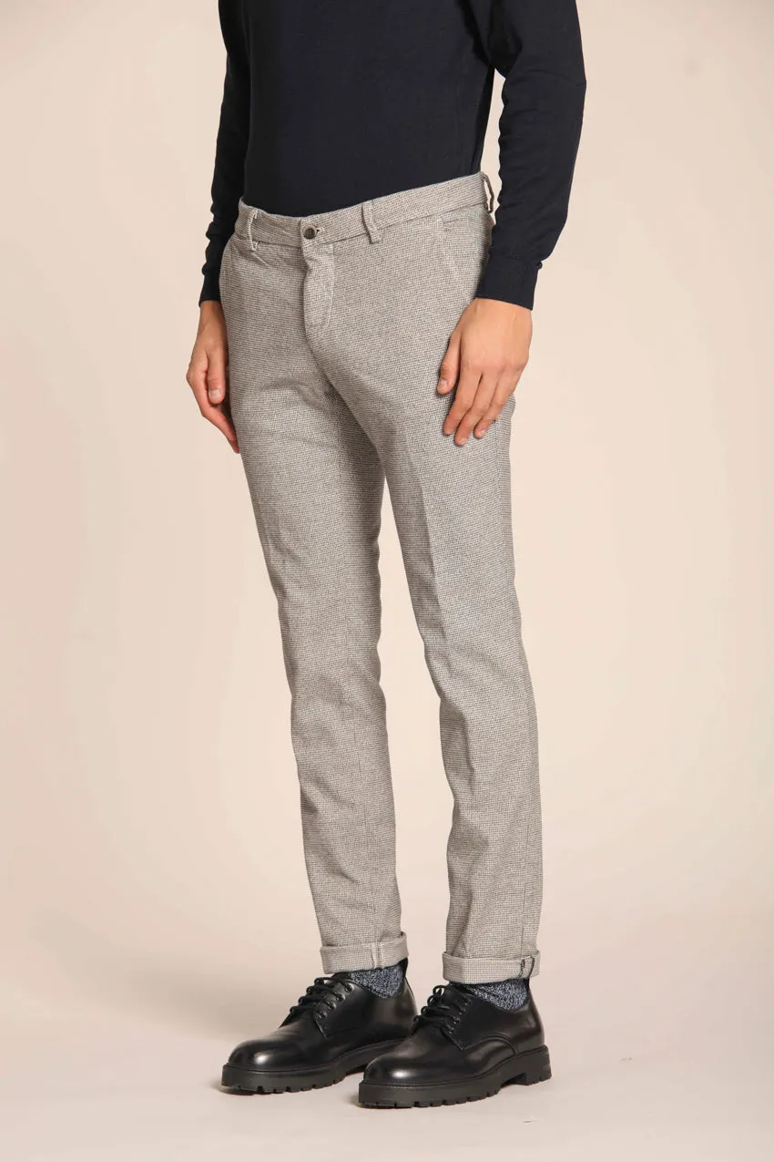 Milano pantalone chino uomo in gabardina stretch con fantasia pied de poule extra slim