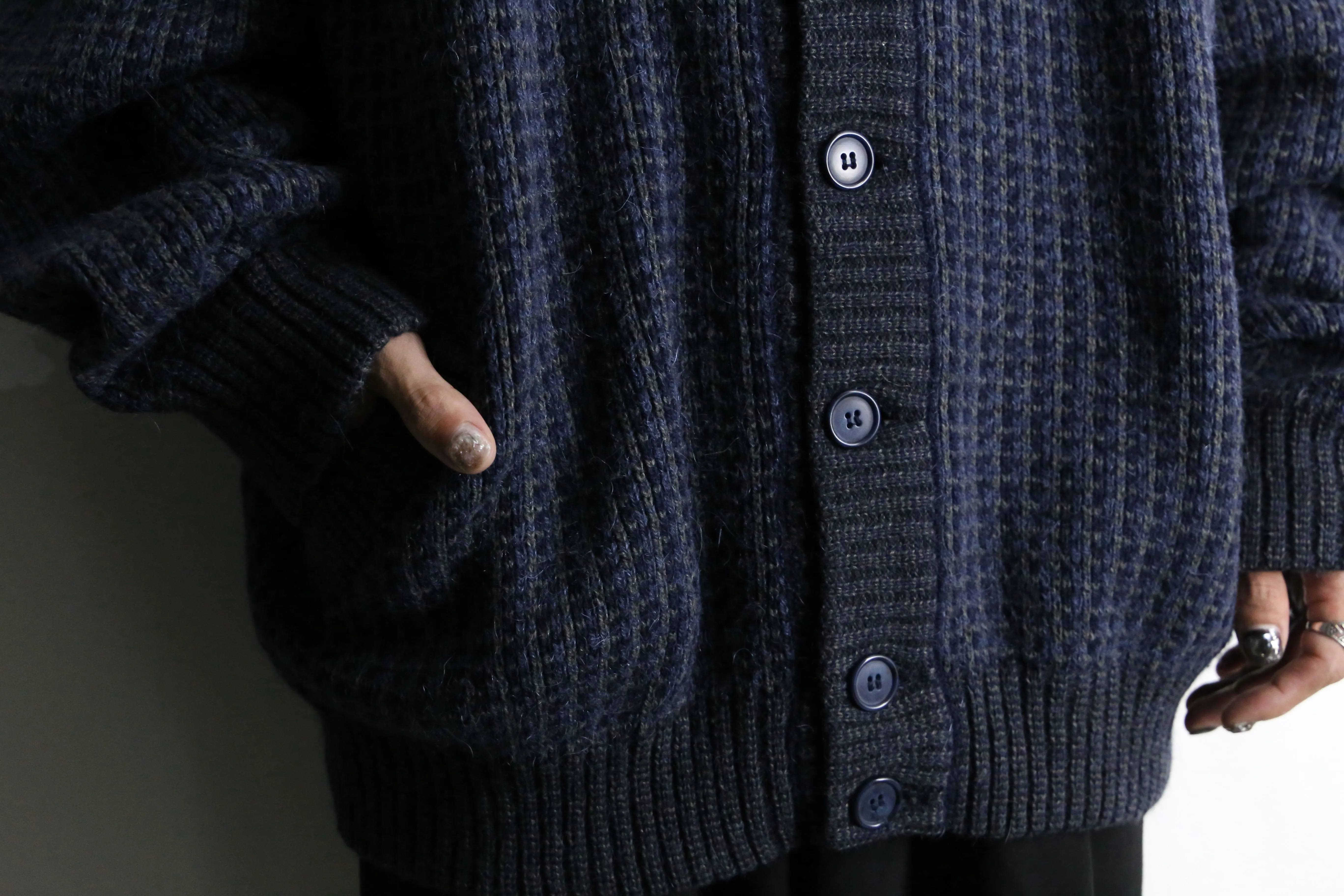 navy woven pattern loose knit jacket