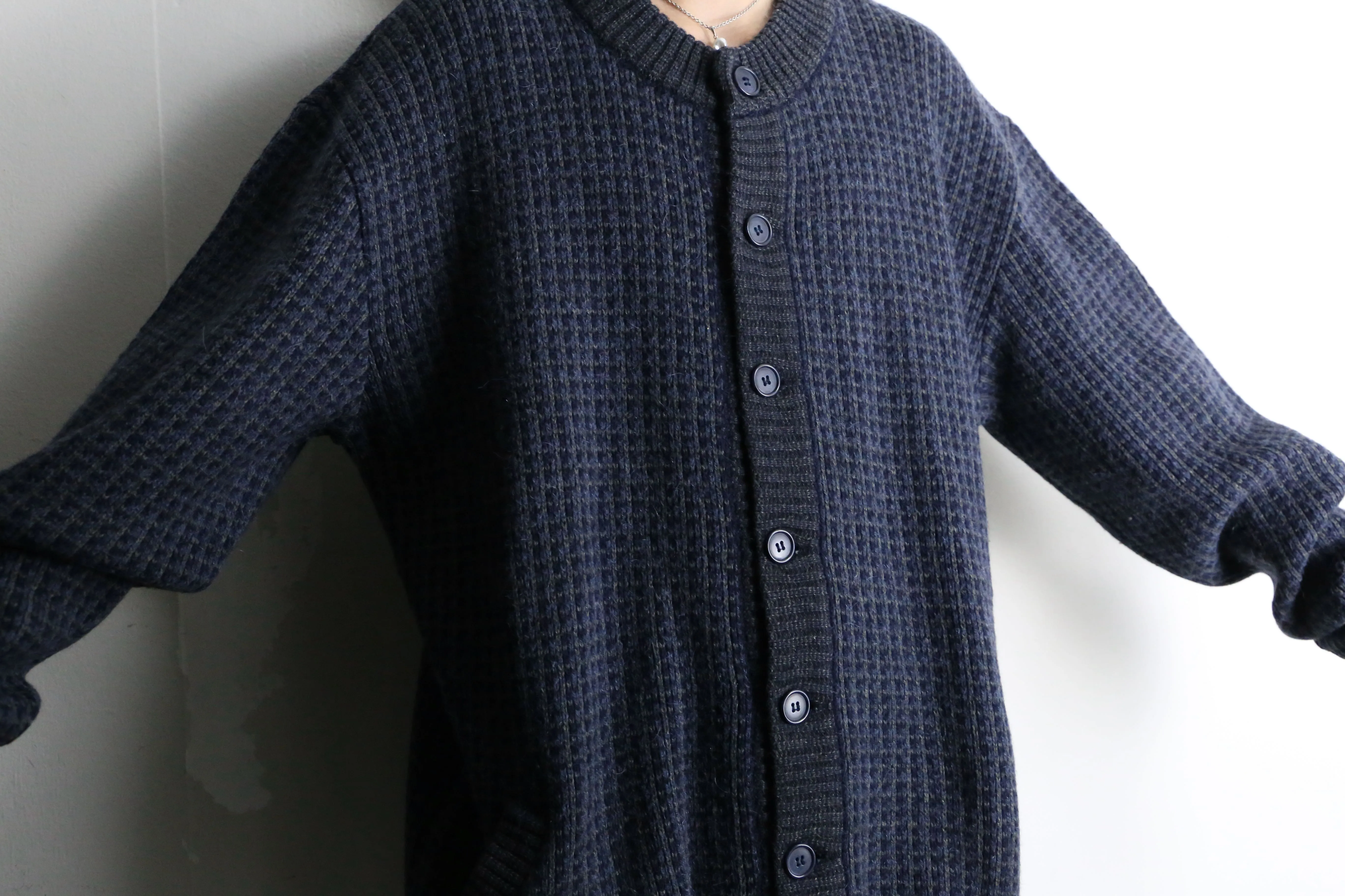 navy woven pattern loose knit jacket