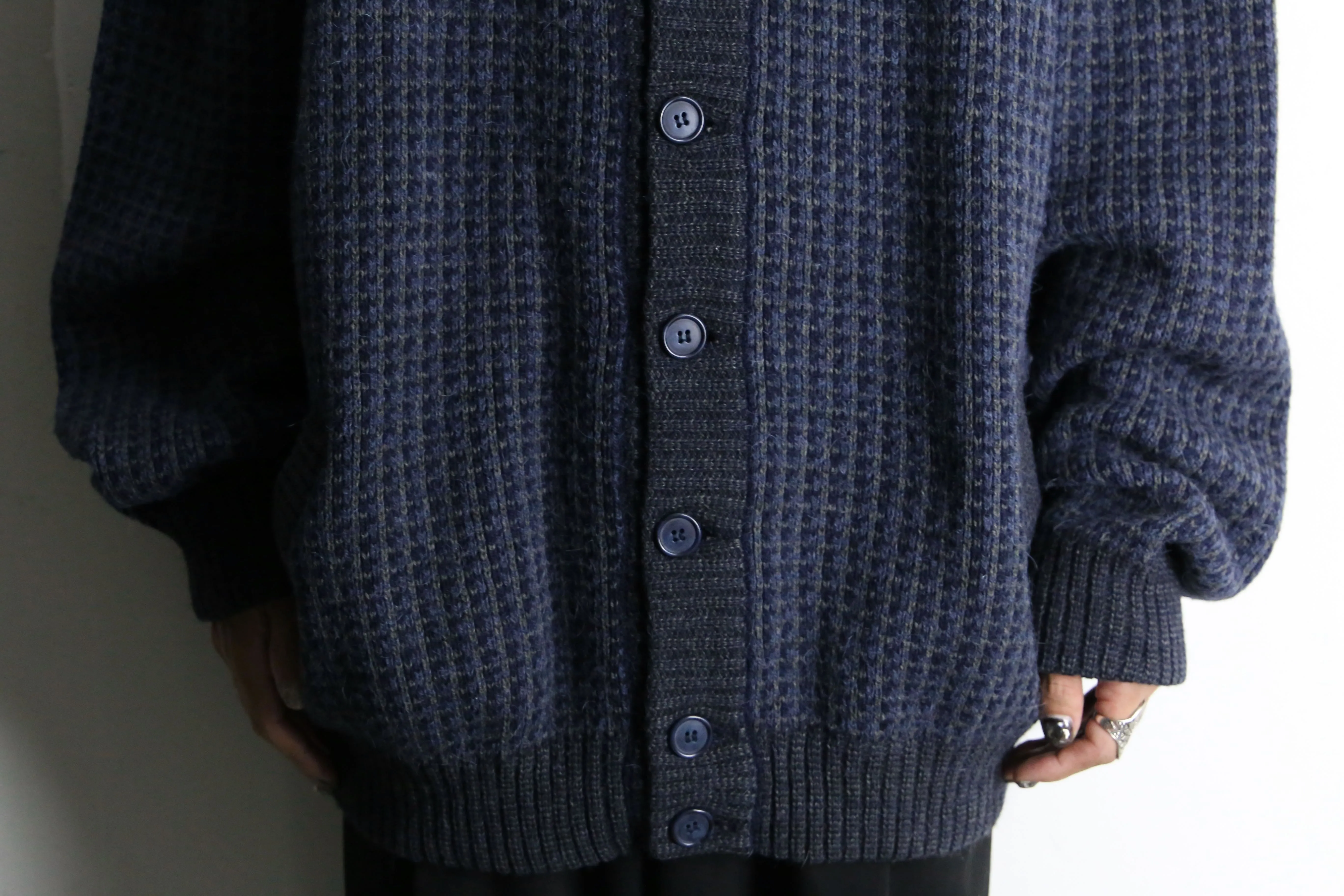 navy woven pattern loose knit jacket