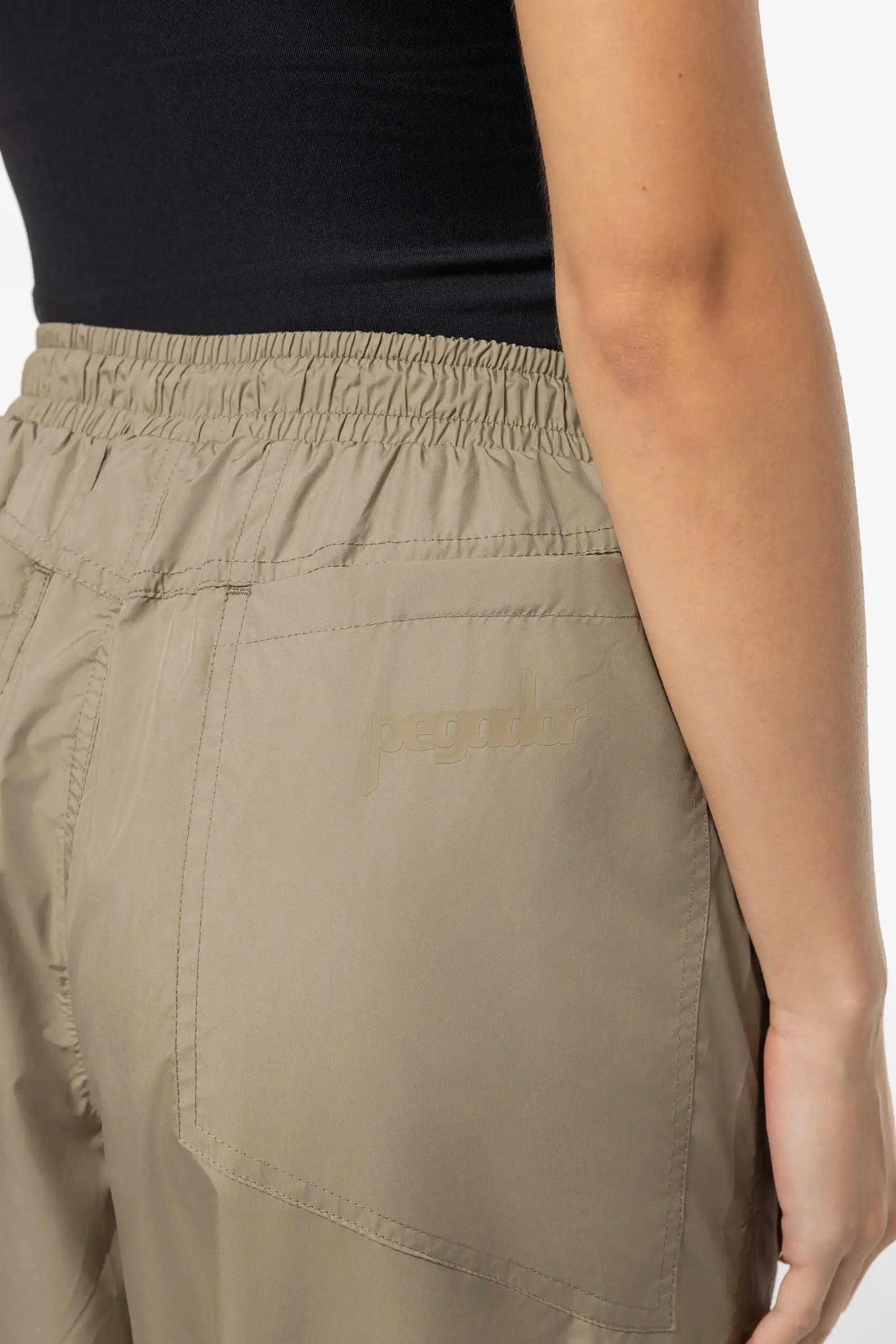Nelly Cargo Tracksuit Pants Desert Taupe