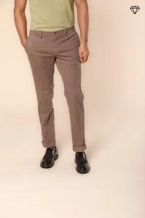 New York pantalone chino uomo in gabardina stretch regular fit ①.