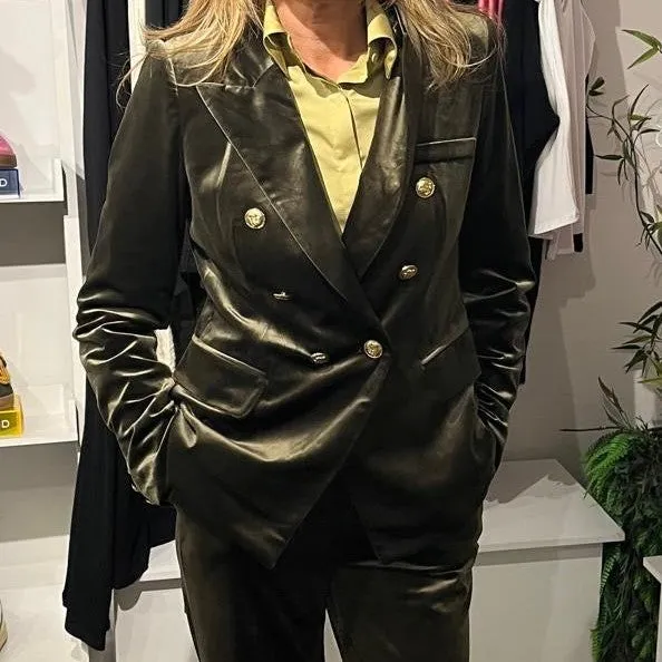 On Trend Anna Velvet Blazer