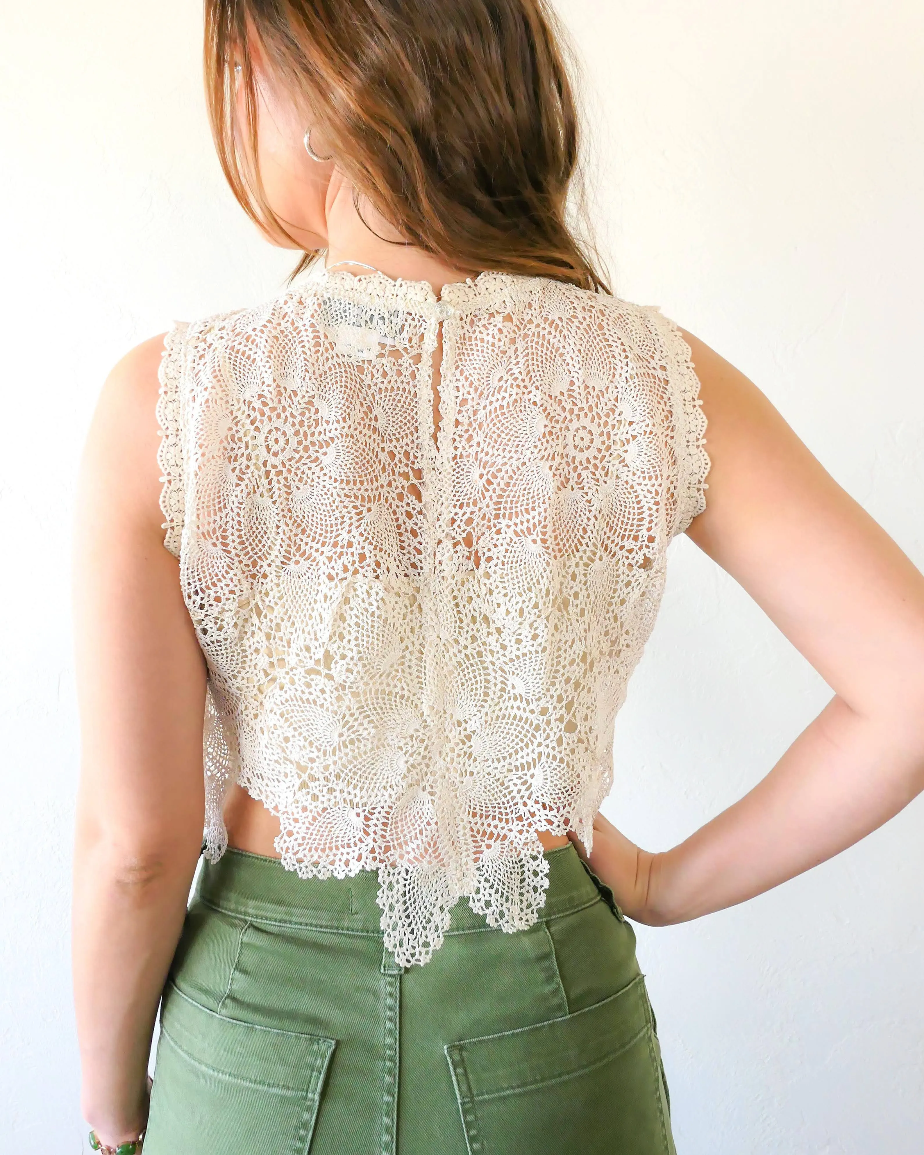 Peace Lotus Crop Tank Top in Natural