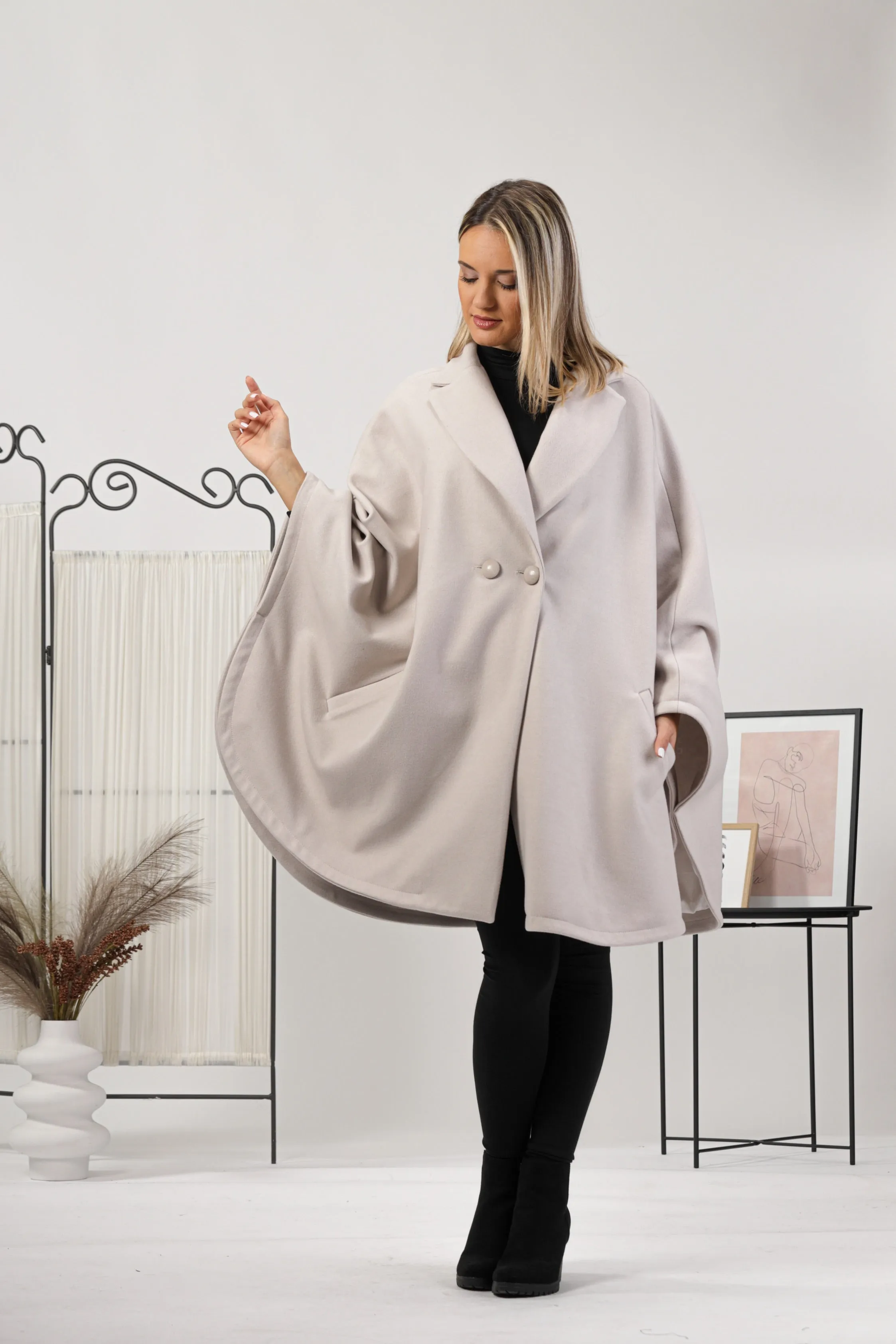 Raspberry Collared Loose Cape Coat
