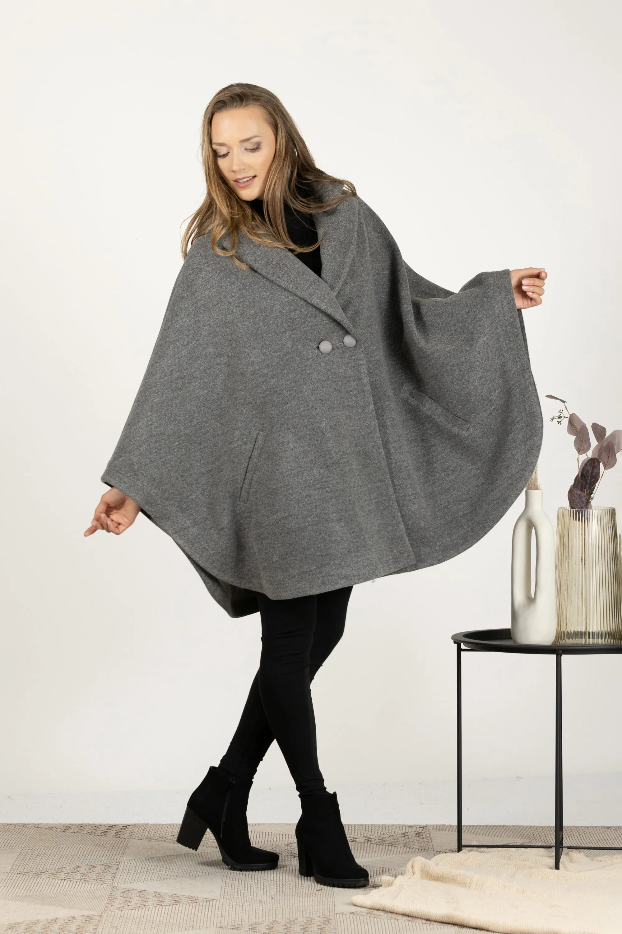 Raspberry Collared Loose Cape Coat