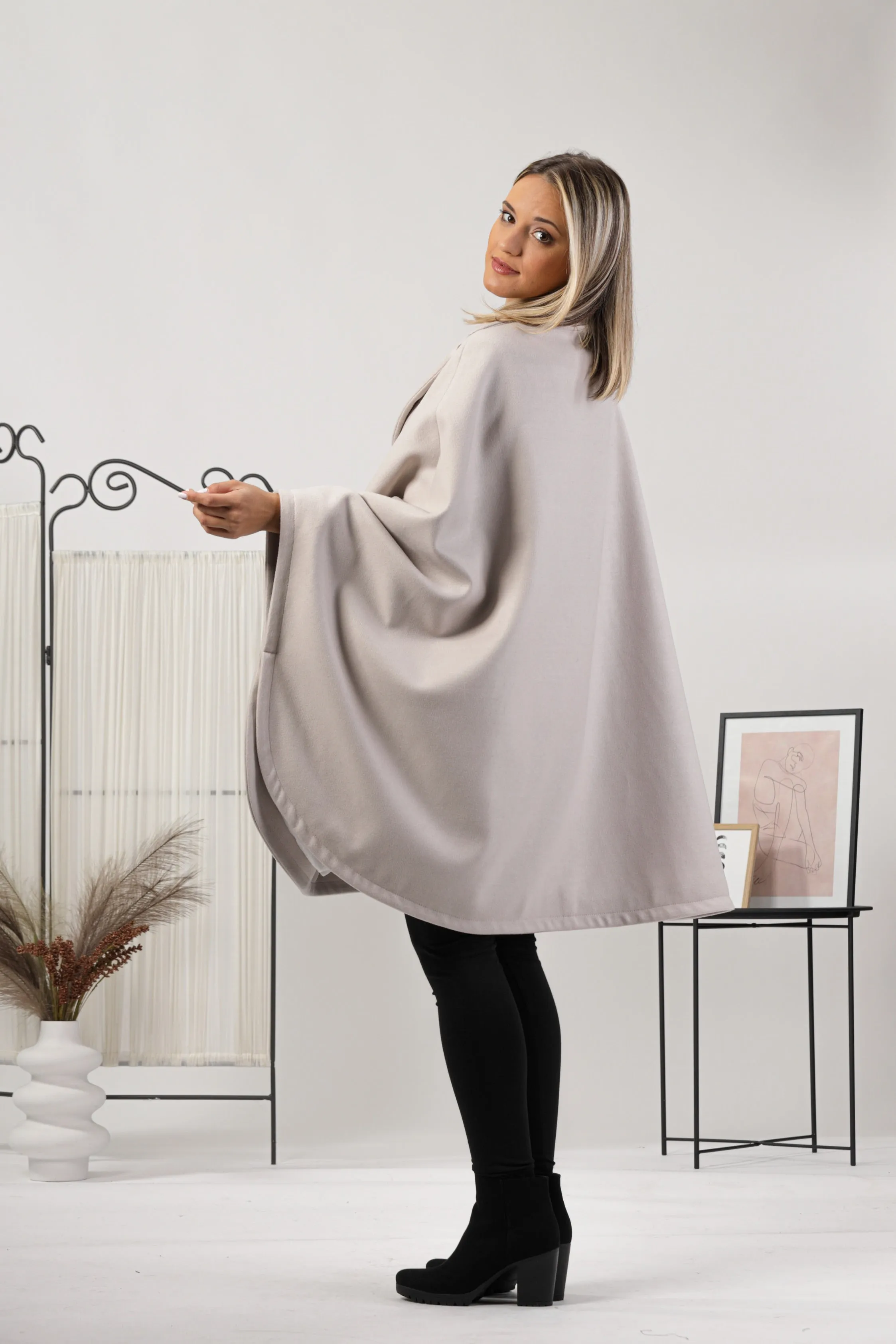 Raspberry Collared Loose Cape Coat