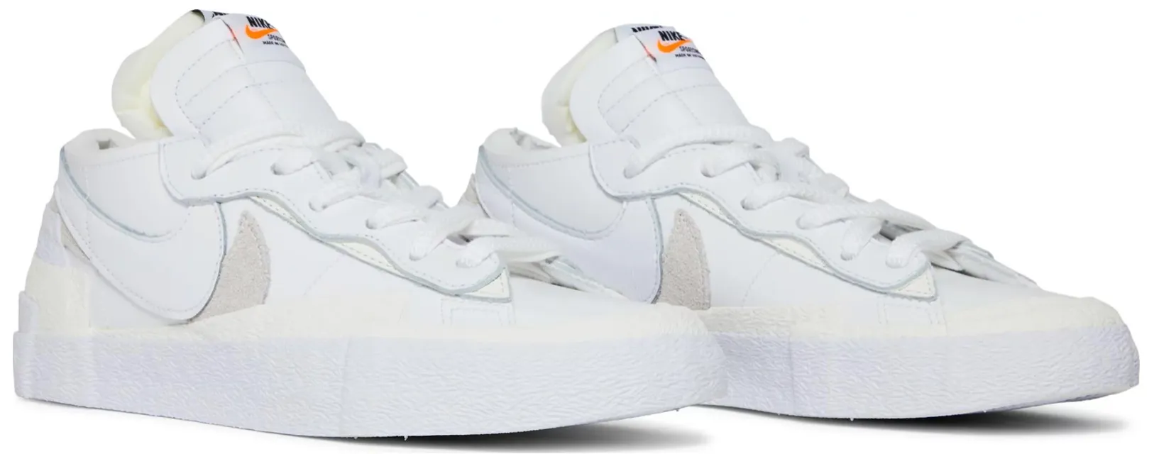 SACAI X NIKE BLAZER LOW WHITE PATENT