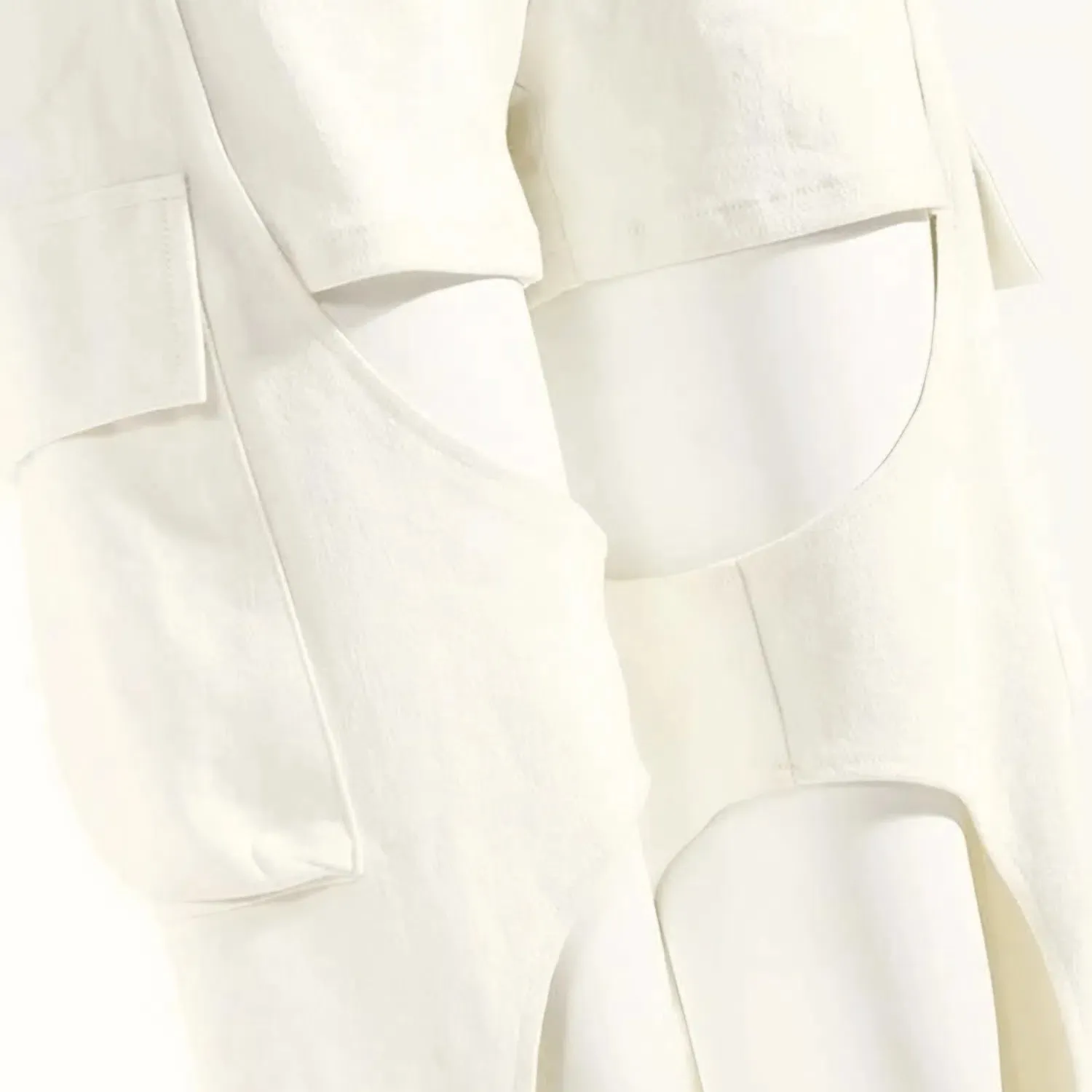 Velith – Layered design – Tapered pants
