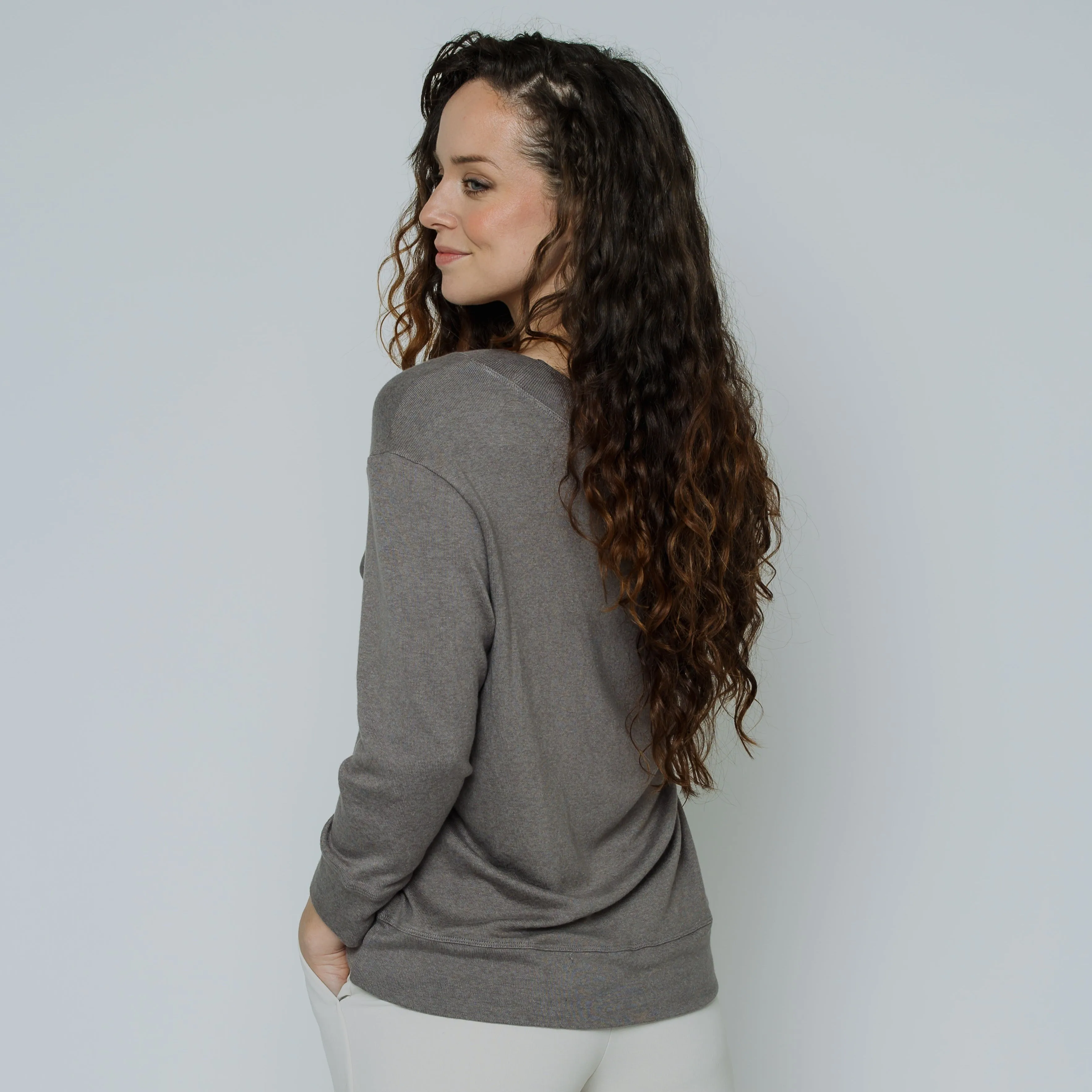 Wanda Scoop Neck Sweater (Mink Grey)