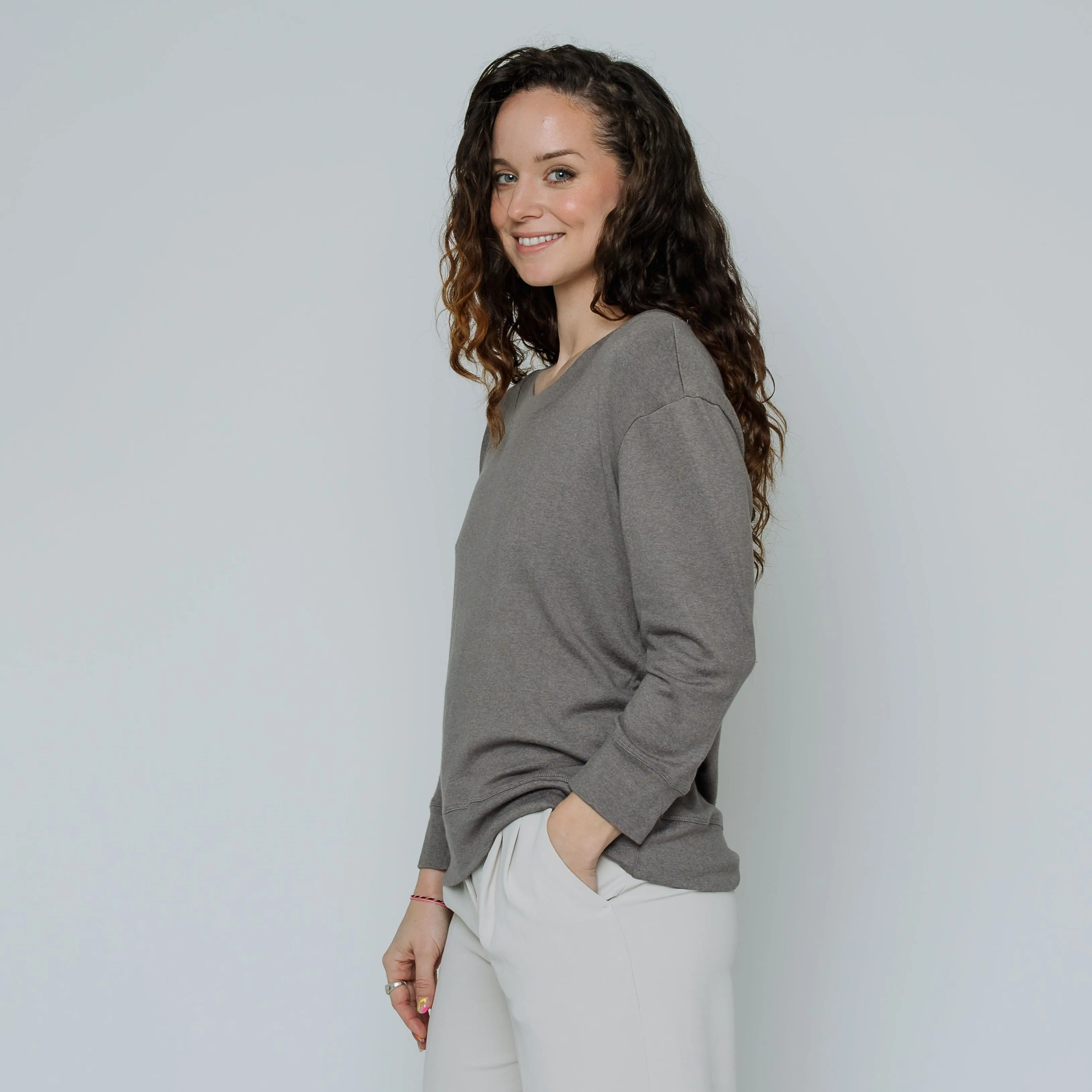 Wanda Scoop Neck Sweater (Mink Grey)