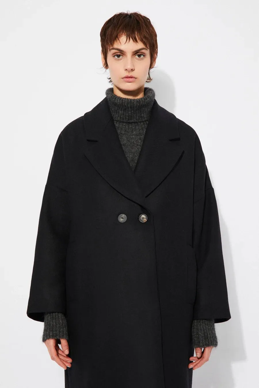 wool coat - cedar - black
